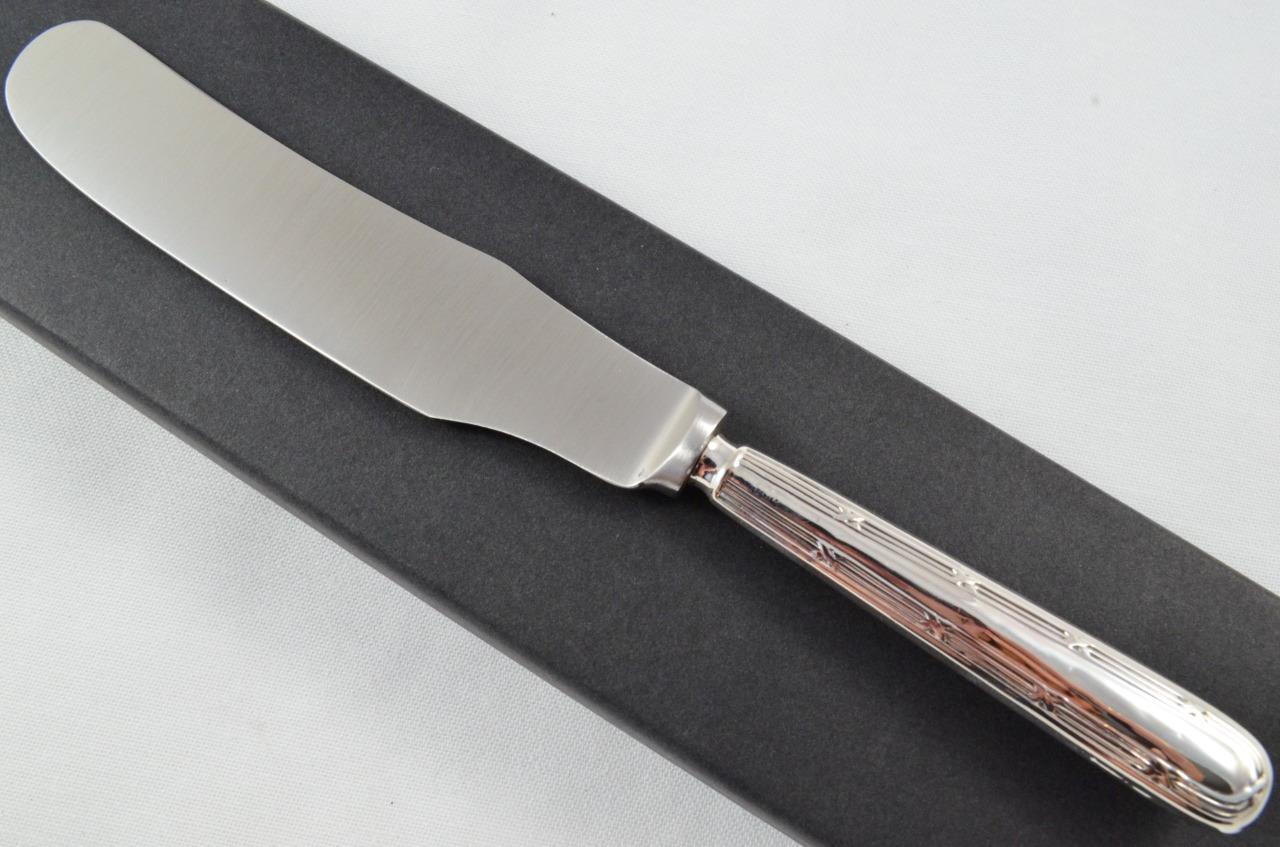 Cased Sheffield Sterling Silver Handled Butter Knife Reed & Ribbon Pattern 1919