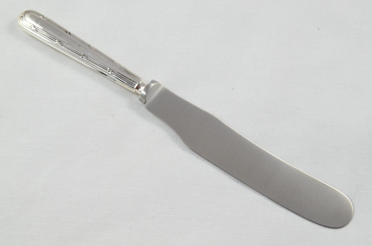 Cased Sheffield Sterling Silver Handled Butter Knife Reed & Ribbon Pattern 1919